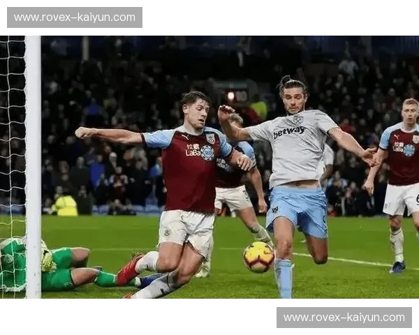 尘封的回响：伯恩利与水晶宫，英超赛场的恩怨情仇与战术博弈